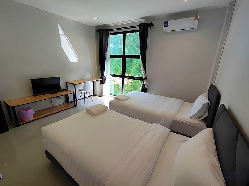 Life Hotel Rongkhun - White Temple Chiangrai