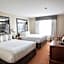 Super 8 by Wyndham Whitecourt