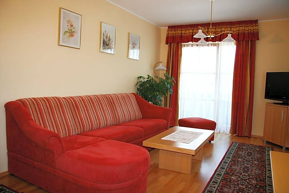 Hotel Garni Dorferwirt am Irrsee