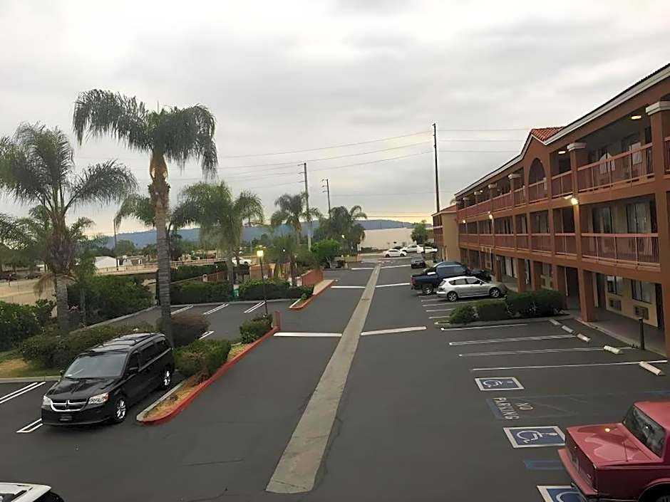 Grand Park Inn Baldwin Park