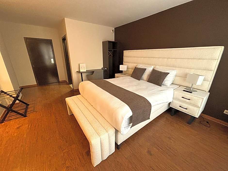 Escale Hotel