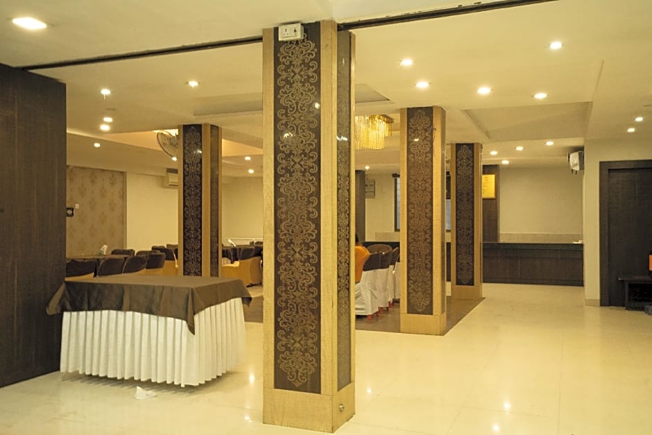 Hotel Samrat, Jabalpur