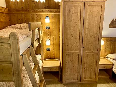 Superior One-Bedroom Apartment