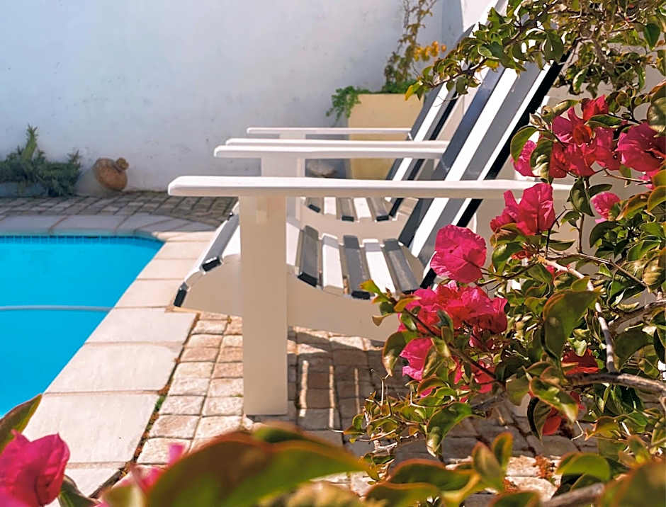 Die Opstal house with Apartments