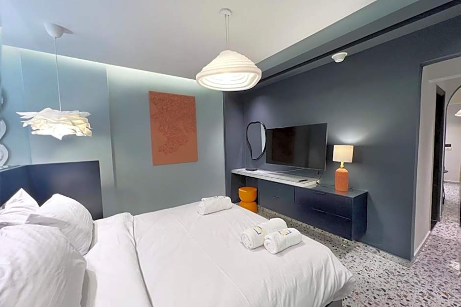 The 1 BDR Cobalt Cube 5 min to CAI Airport