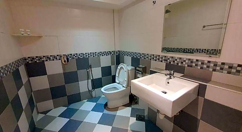 Riverine Garden Hotel