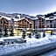 First Tracks Lodge, by Lodging Ovations