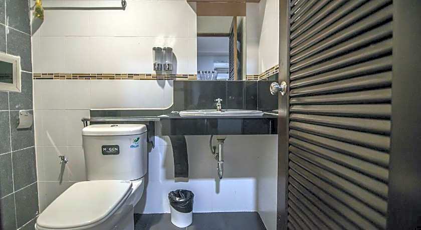 Lanta Nice Beach House