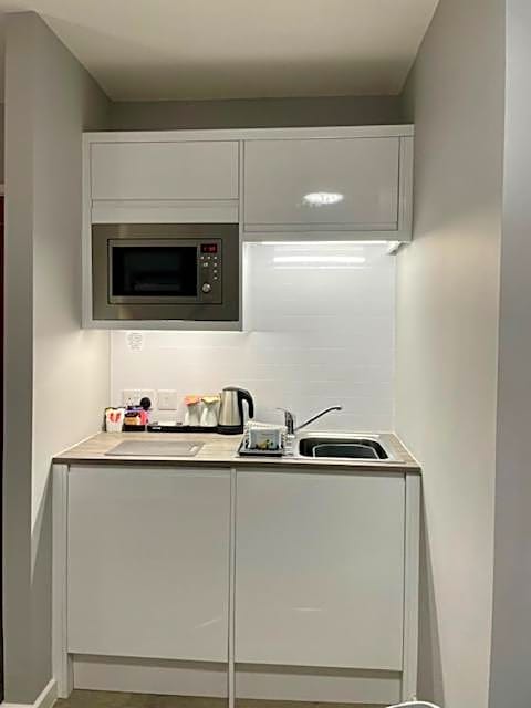 Chequers Lodge- Dalton-in- Furness- Self check in- for professionals and tourists