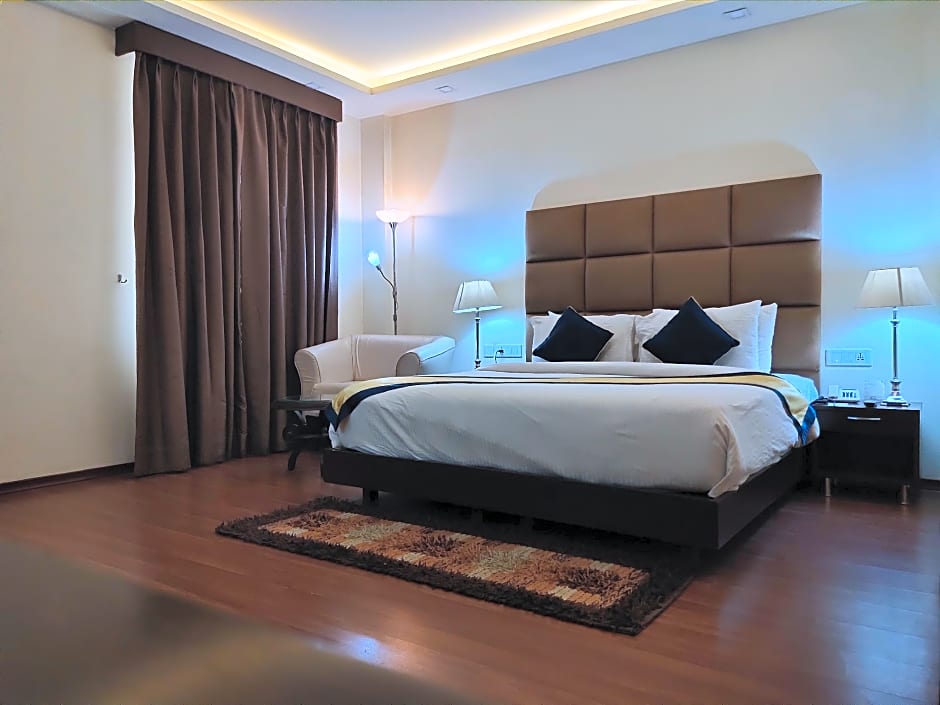 Days Hotel Jalandhar Jyoti Chowk