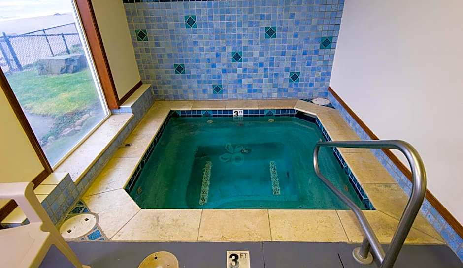 The Sandcastle Beachfront Hotel