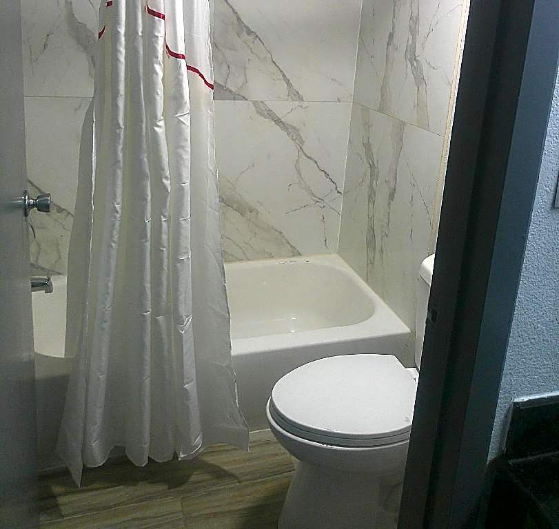 Red Roof Inn Richmond | HomeTowne Studios Richmond