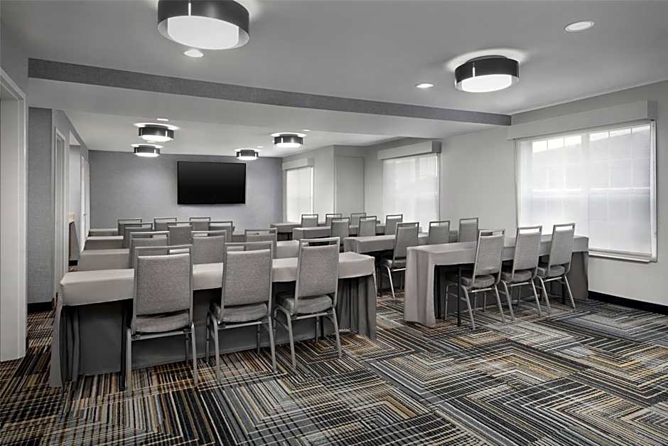 Homewood Suites By Hilton Newark-Cranford