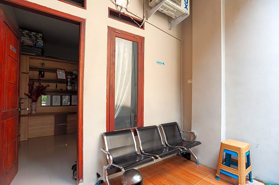 RedDoorz @ Jalan Urip Sumoharjo Lampung 2