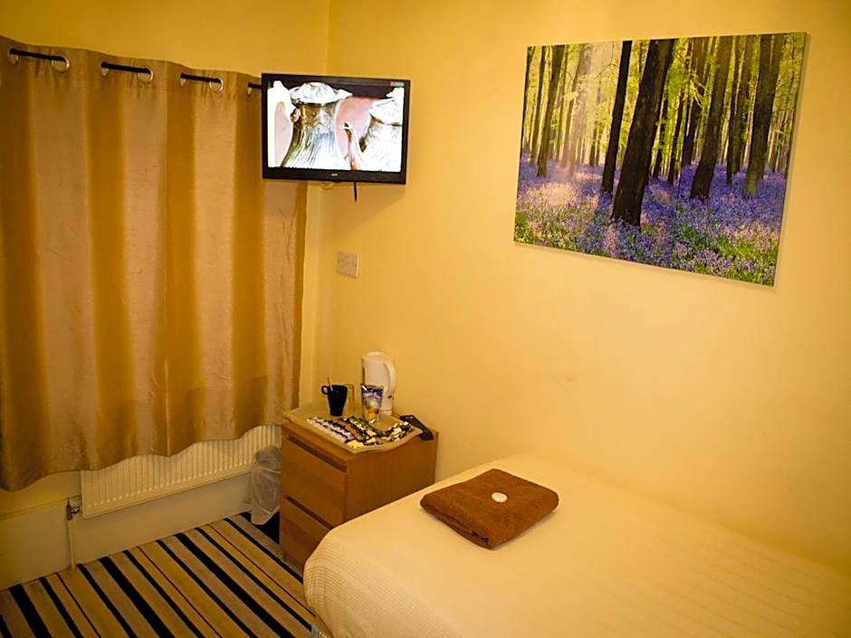 Cricklewood Lodge Hotel