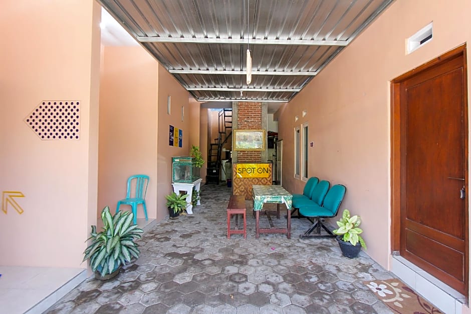 SPOT ON 2022 Darman Family Residence Syariah