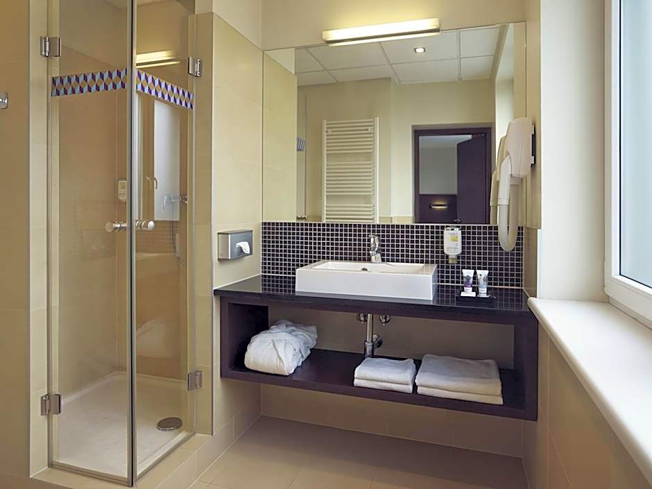 Mercure Airport Warszawa Hotel