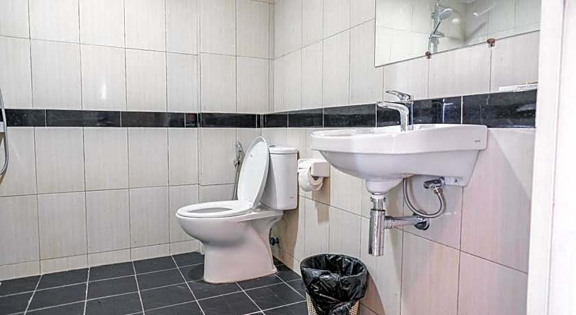 RedDoorz Plus near Pelabuhan Merak