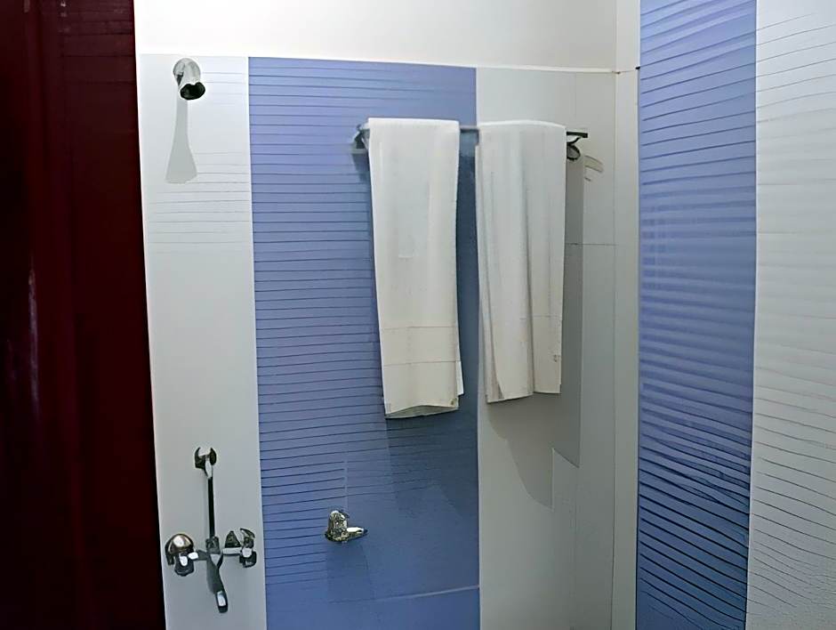 Hotel Shree Ji Inn – Haridwar, WV