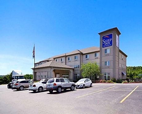 Sleep Inn & Suites Lake of the Ozarks