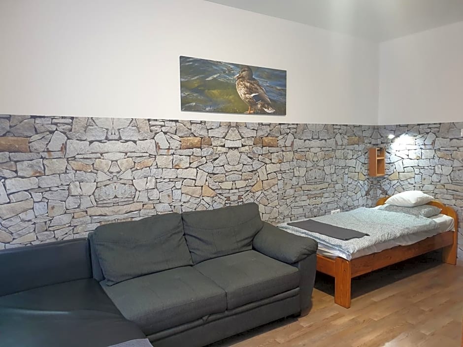 Kid Família Panzió Balatonszárszó