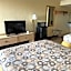 Hole Inn the Wall Hotel - Sunset Plaza - Fort Walton Beach