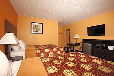 Superior Queen Room with Two Queen Beds - Non-Smoking