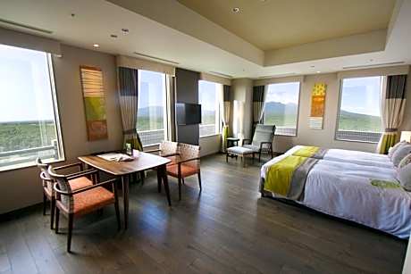 Main Tower Top Floor Mountain View