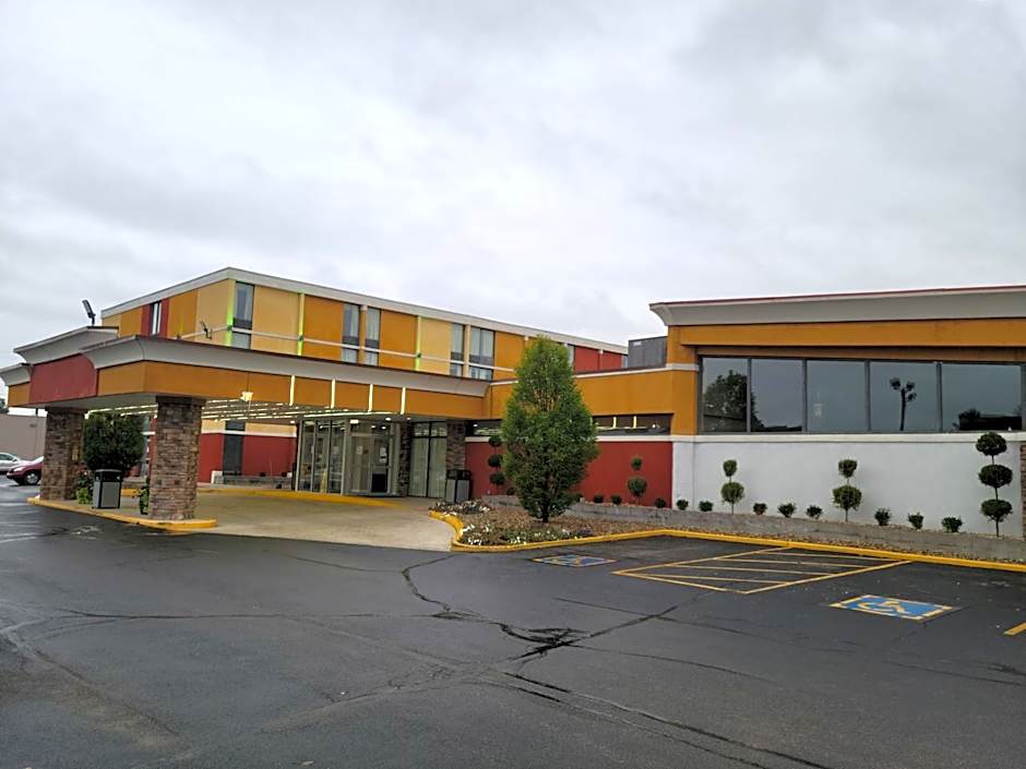 Quality Inn Terre Haute University Area