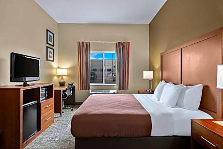 1 King Bed, Nonsmoking