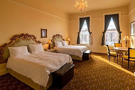 Queen Room with Two Queen Beds