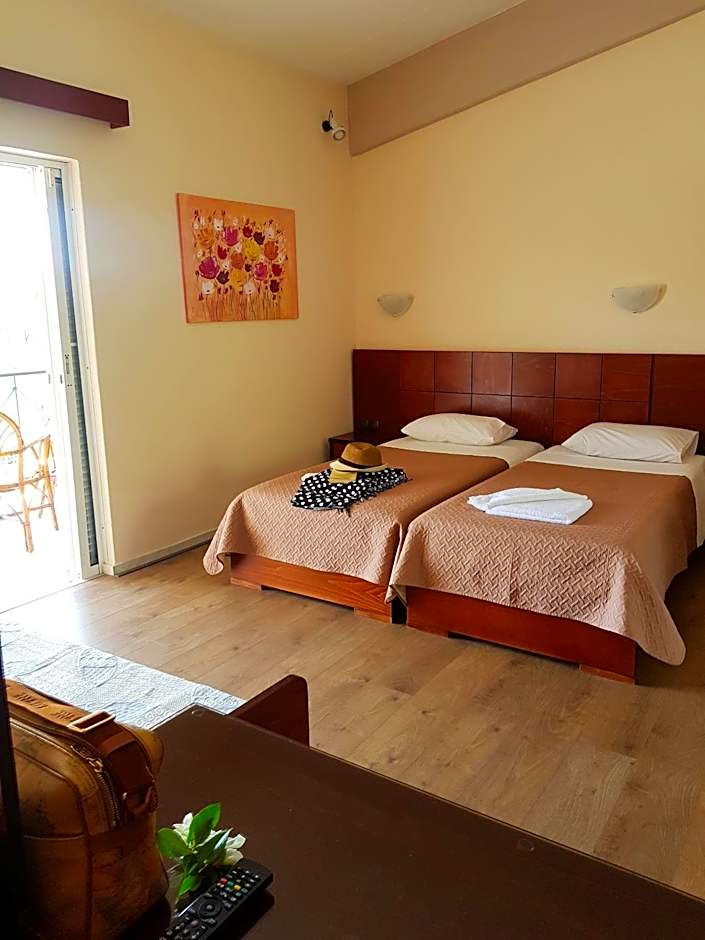 Hotel Kalamitsi Apartments