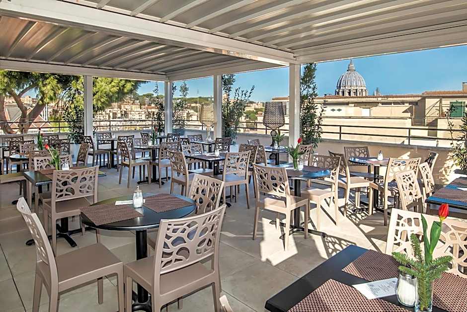 Fragrance Hotel St. Peter