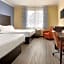 Days Inn & Suites by Wyndham Ft. Worth DFW Airport South