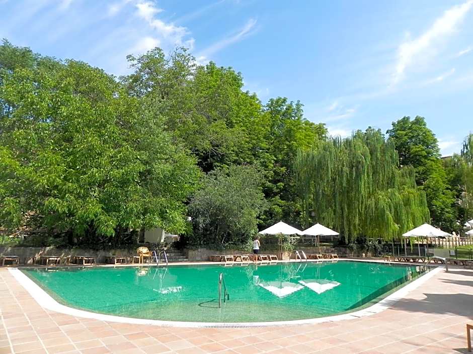 Monasterio De Piedra