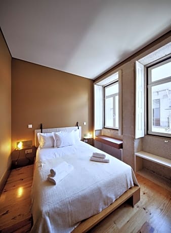 Superior 2 Bedroom Apartment
