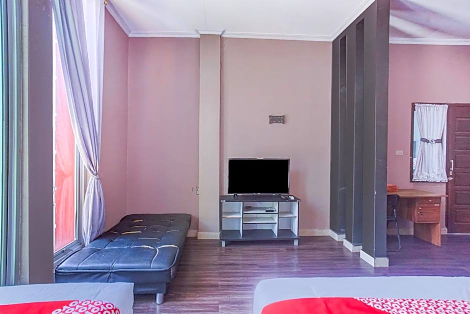 Hotel O Enggal Near Gor Saburai Formerly Hotel Pelangi