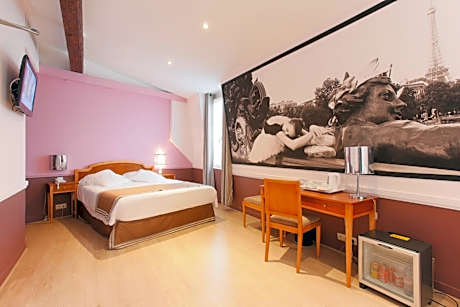 Junior Suite (2 Adults)