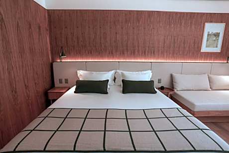 Apartment with Garden View