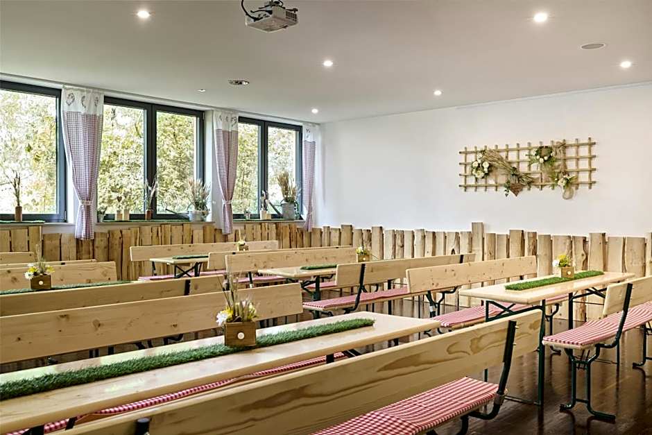 NH Stuttgart Airport