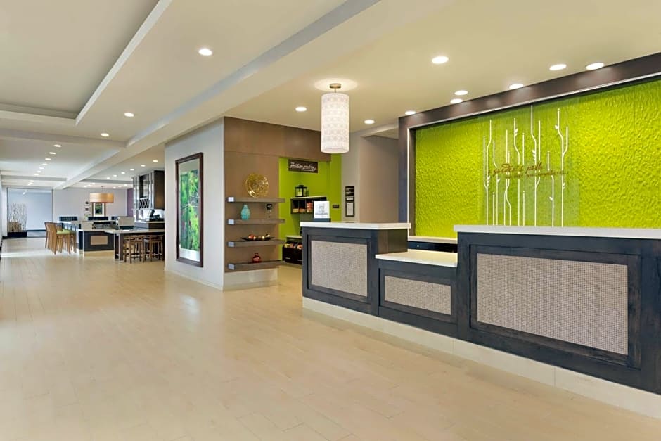 Hilton Garden Inn Pittsburgh Airport South-Robinson Mall