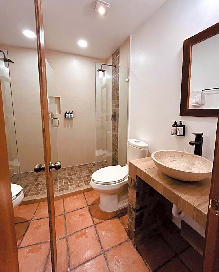 Hotel El Aguila, Villa del Carbón