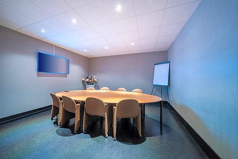 Diamond Capsule Hotel Amsterdam South