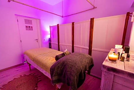 Double Room with Private External Bathroom