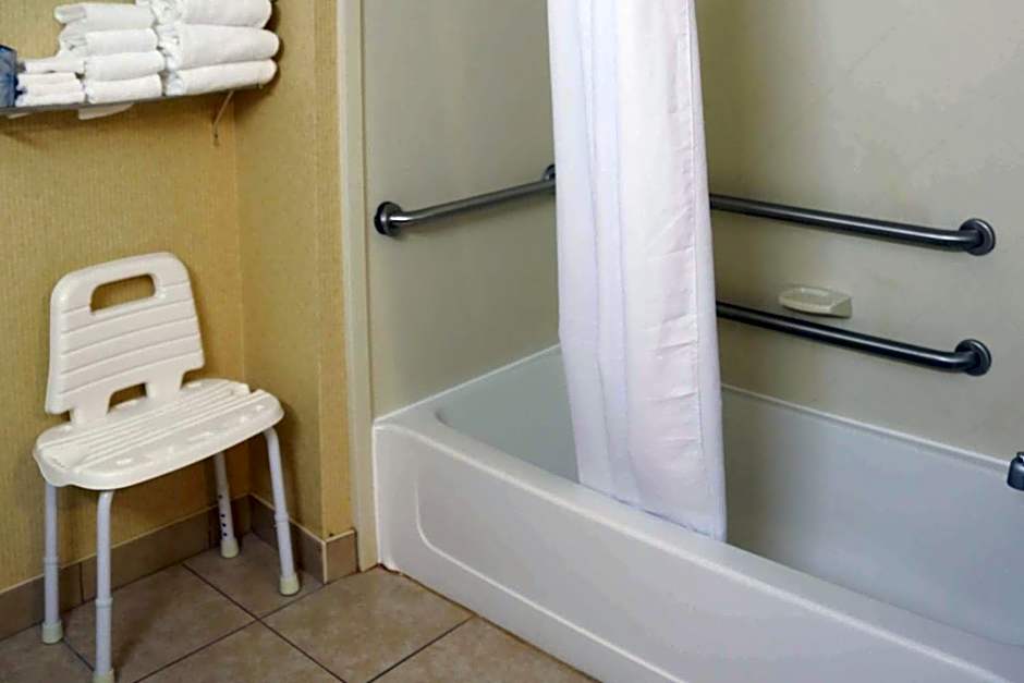 Hampton Inn By Hilton Morehead