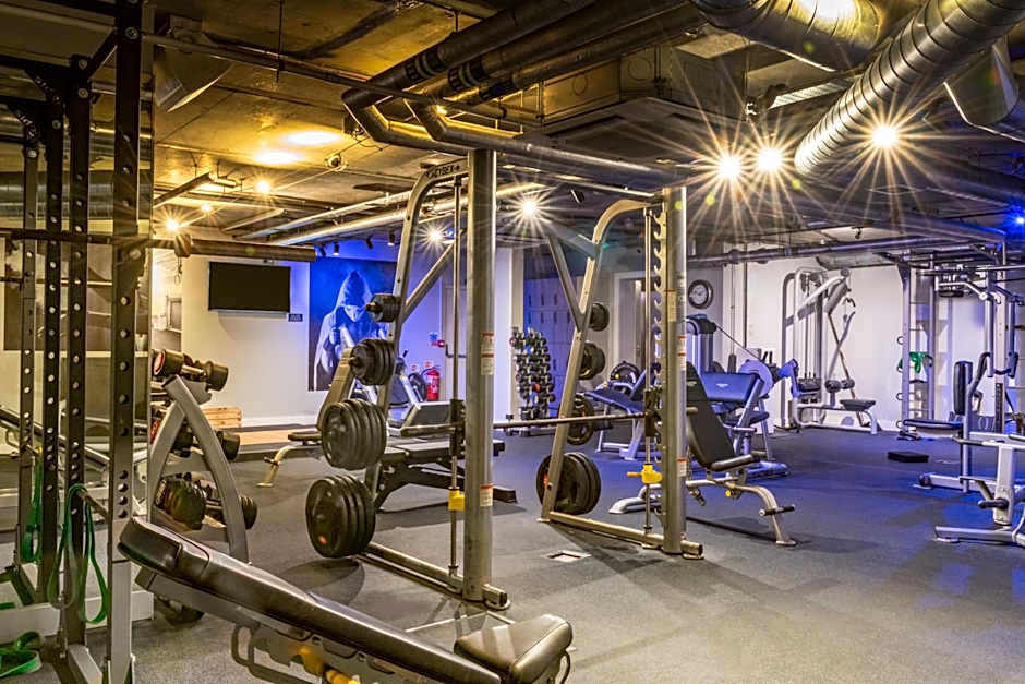 Guildford Harbour Hotel