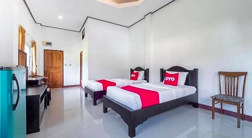 OYO 918 Kachapol Hotel