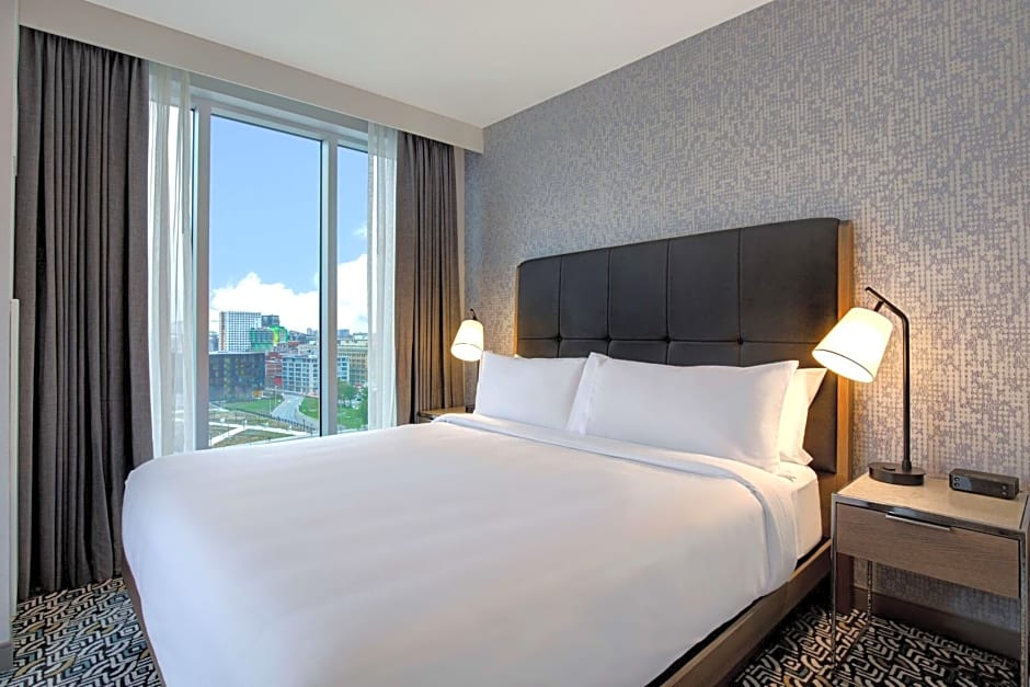 Homewood Suites By Hilton Montreal Downtown