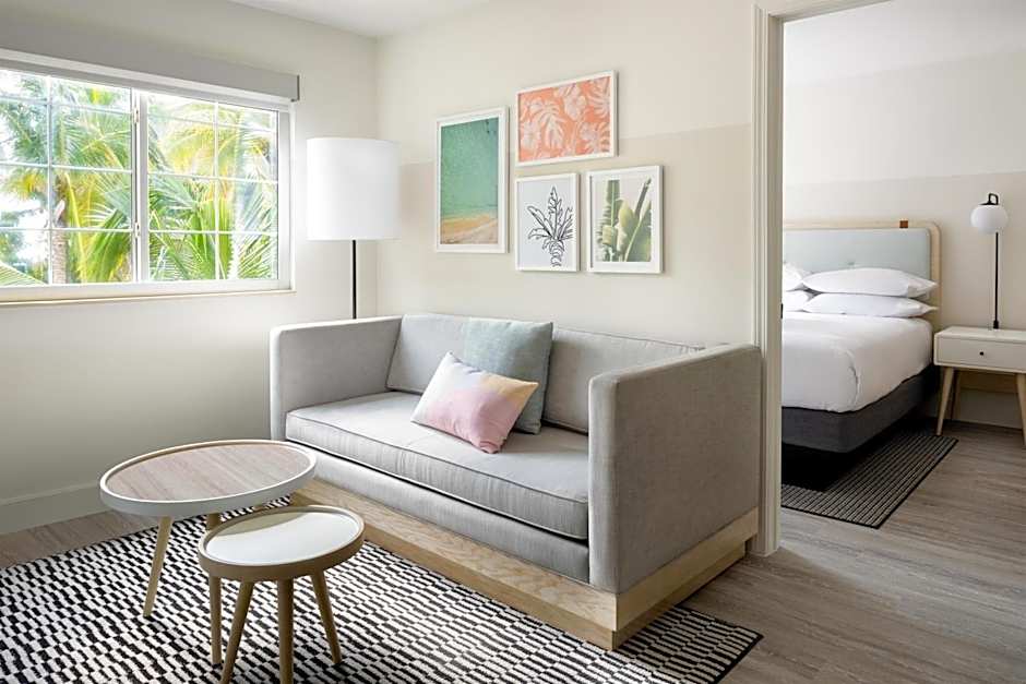 Hampton by Hilton Grand Cayman Seven Mile Beach