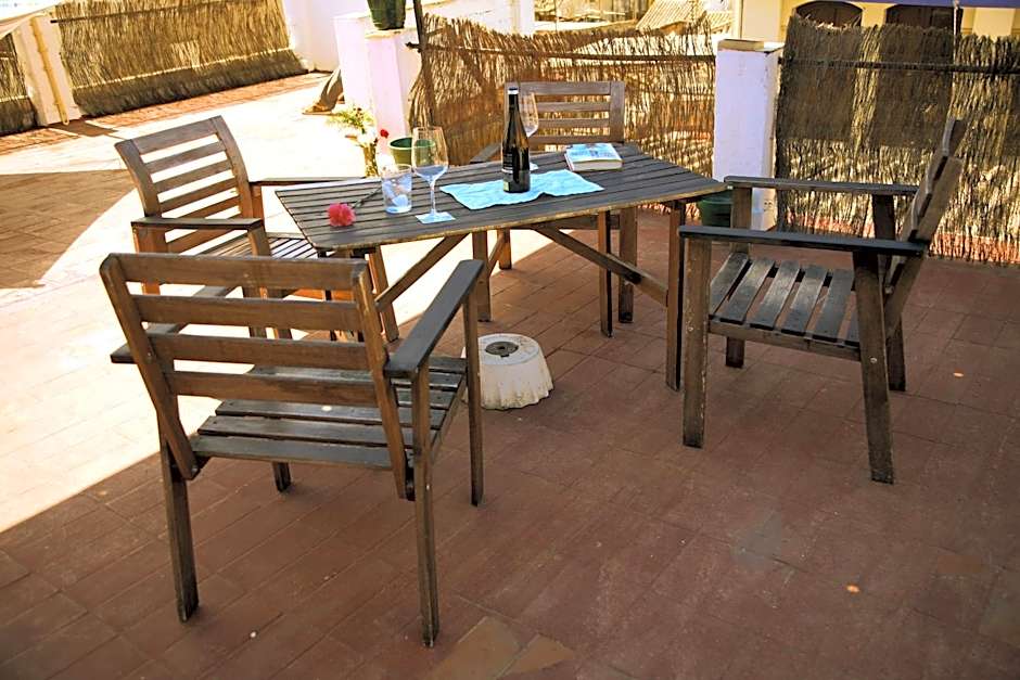 Duquesa Bed & Breakfast